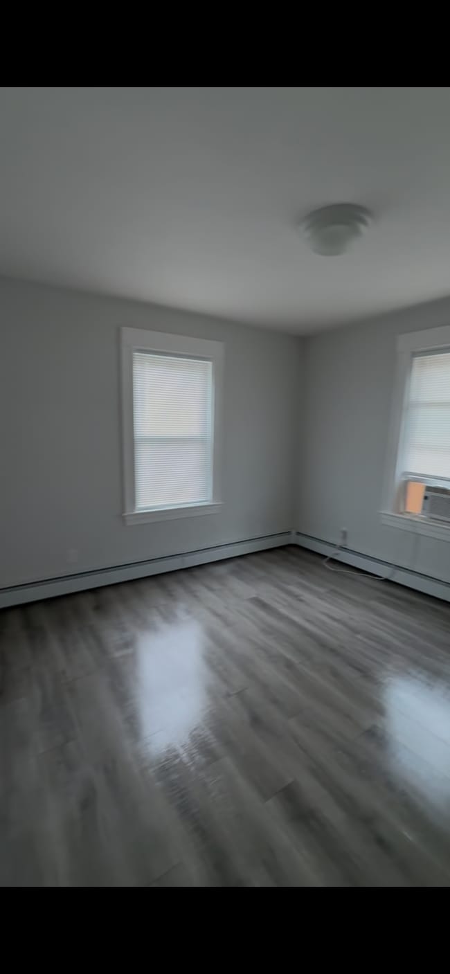 Photo - 40 Metropolitan Ave