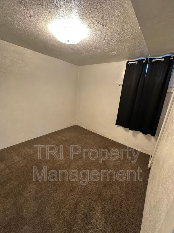 Photo - 2224 9th Ave