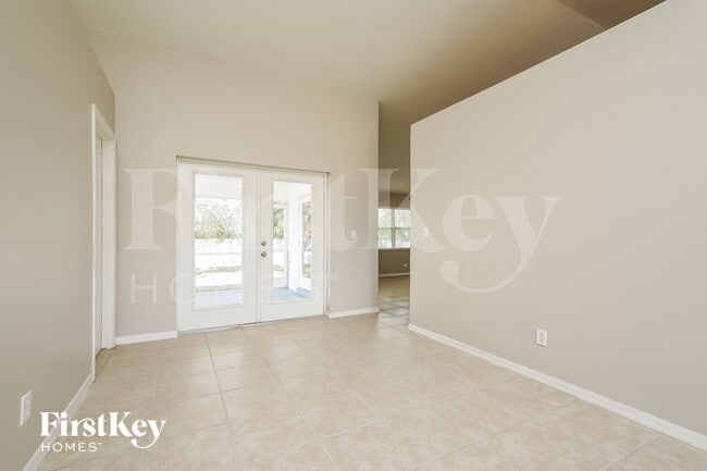Photo - 1828 SW 3rd Pl