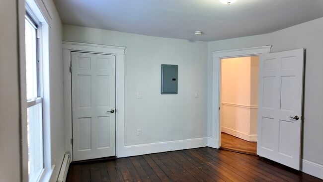 Photo - 294 Windsor St Unidad 2