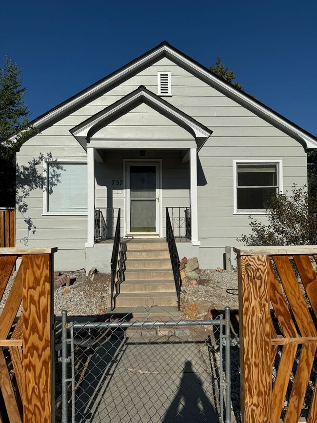 Photo - 737 16th St Unit 737 A