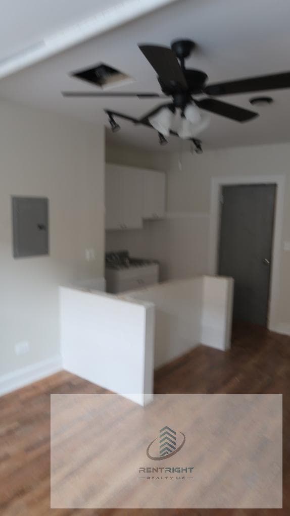 Photo - 4915 W Belle Plaine Ave Unit 4915-G