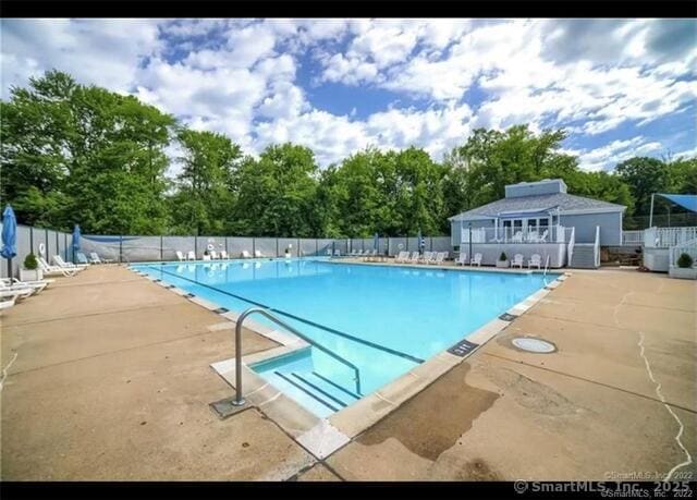 Photo - 630 Longfellow Dr Unit 630