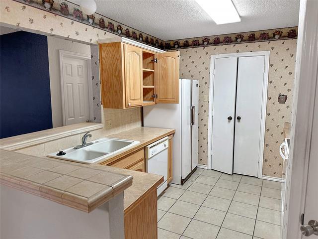 Photo - 708 Crestview Dr