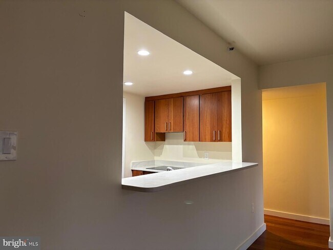 Photo - 1530 Key Blvd Unidad 1130