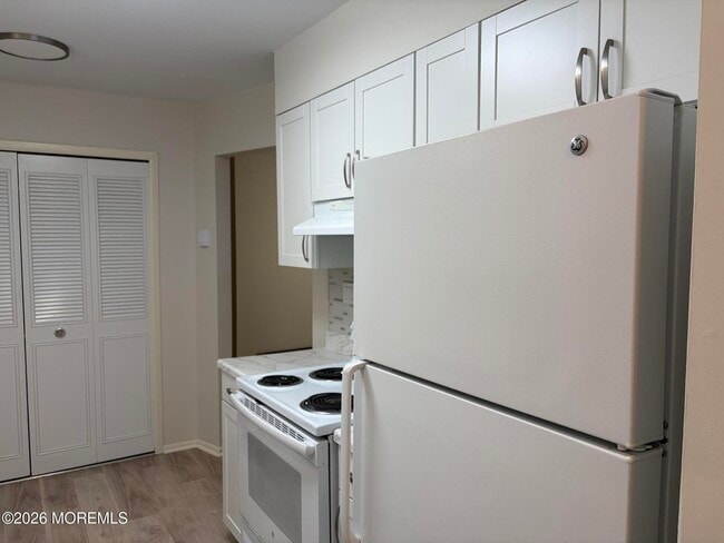 Photo - 177 Amberly Dr