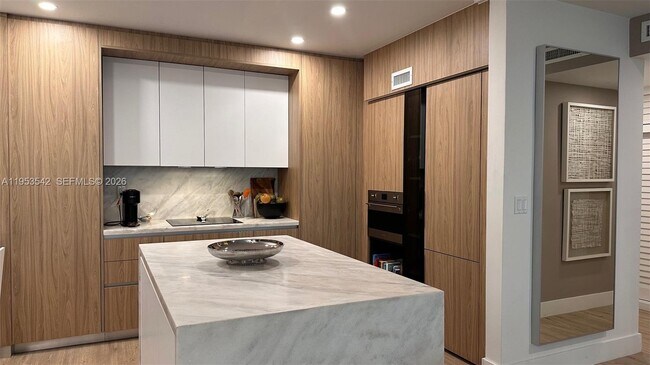 Photo - 1408 Brickell Bay Dr Unit 217