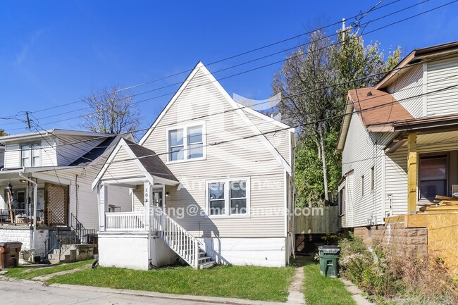 Photo - 104 Blackburn Ave