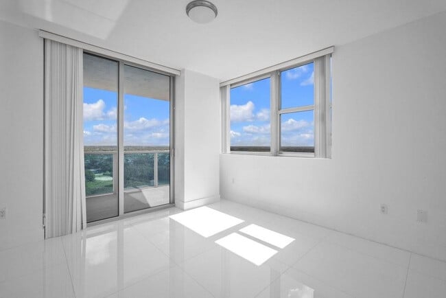 Photo - 2641 N Flamingo Rd Unit 1608N