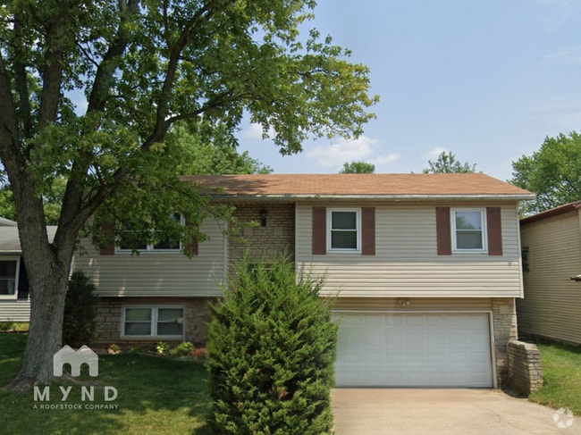 Building Photo - 830 Upwoods Dr Rental
