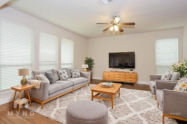 Photo - 3009 Damsel Sauvage Ln