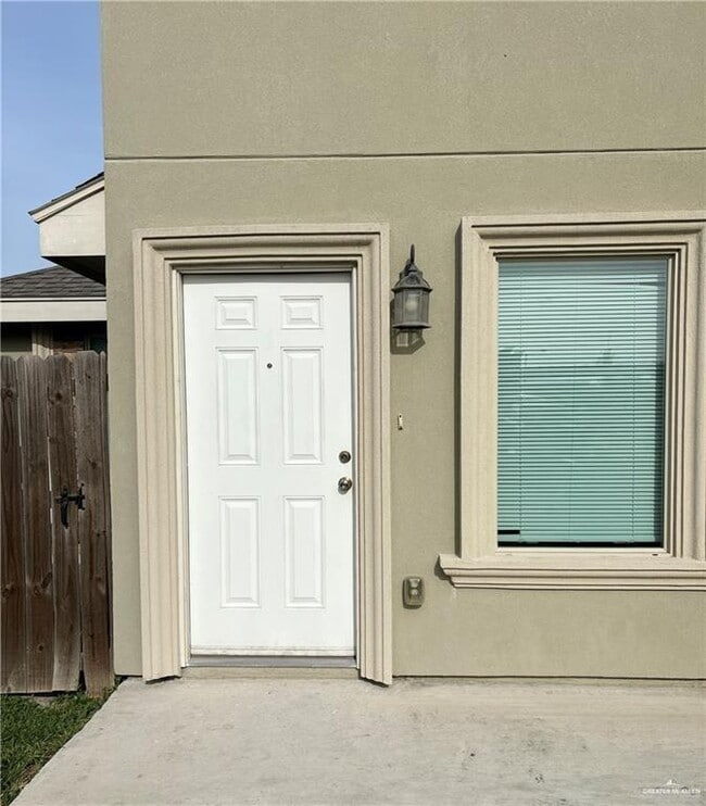 Photo - 2304 Taxco Ct Apartment Unit 1