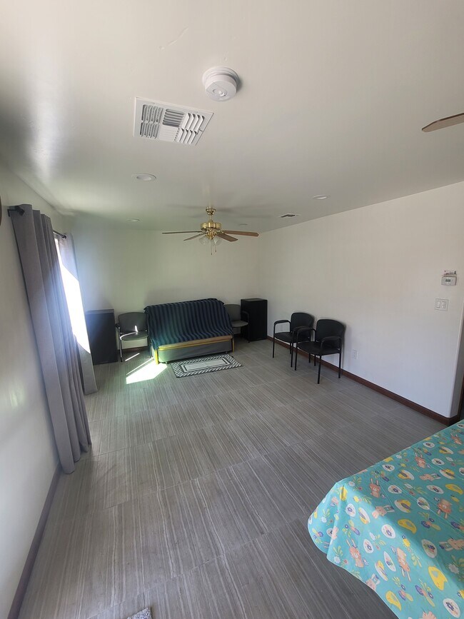 Photo - 1830 W Oraibi Dr Unit Oraibi Condo