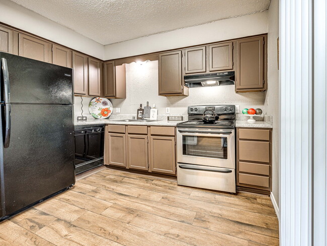 Photo - Windsor Place Townhomes