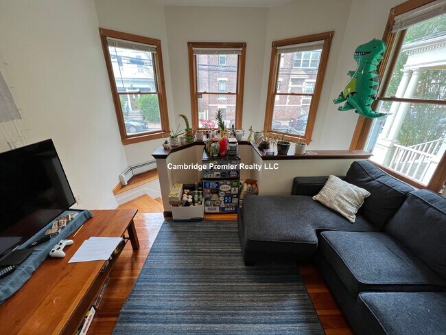 Photo - 90 Hancock St Unidad 1