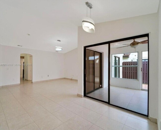 Photo - 15270 SW 45th Terrace