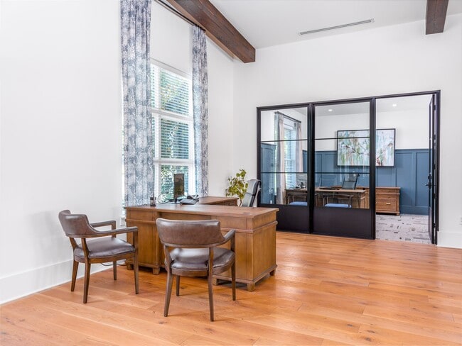 Leasing Office