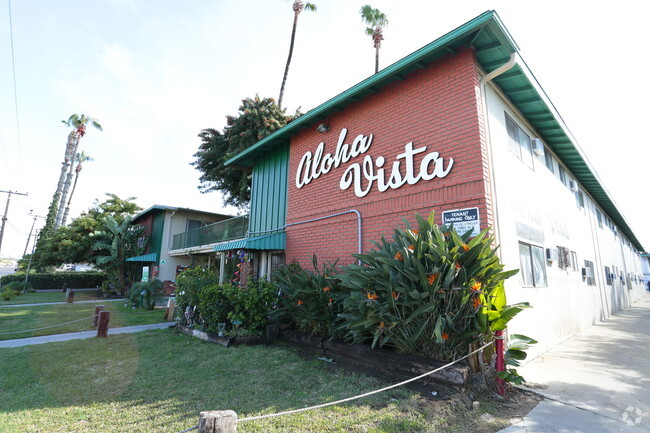 Aloha Vista Apartments - Aloha Vista Apartments