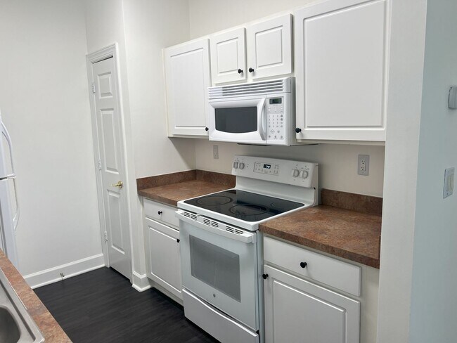 Photo - 3 BEDROOM, 1ST FLOOR CONDO IN CAROLINA FOREST!