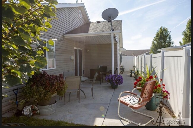 Photo - 510 Gwen Loop