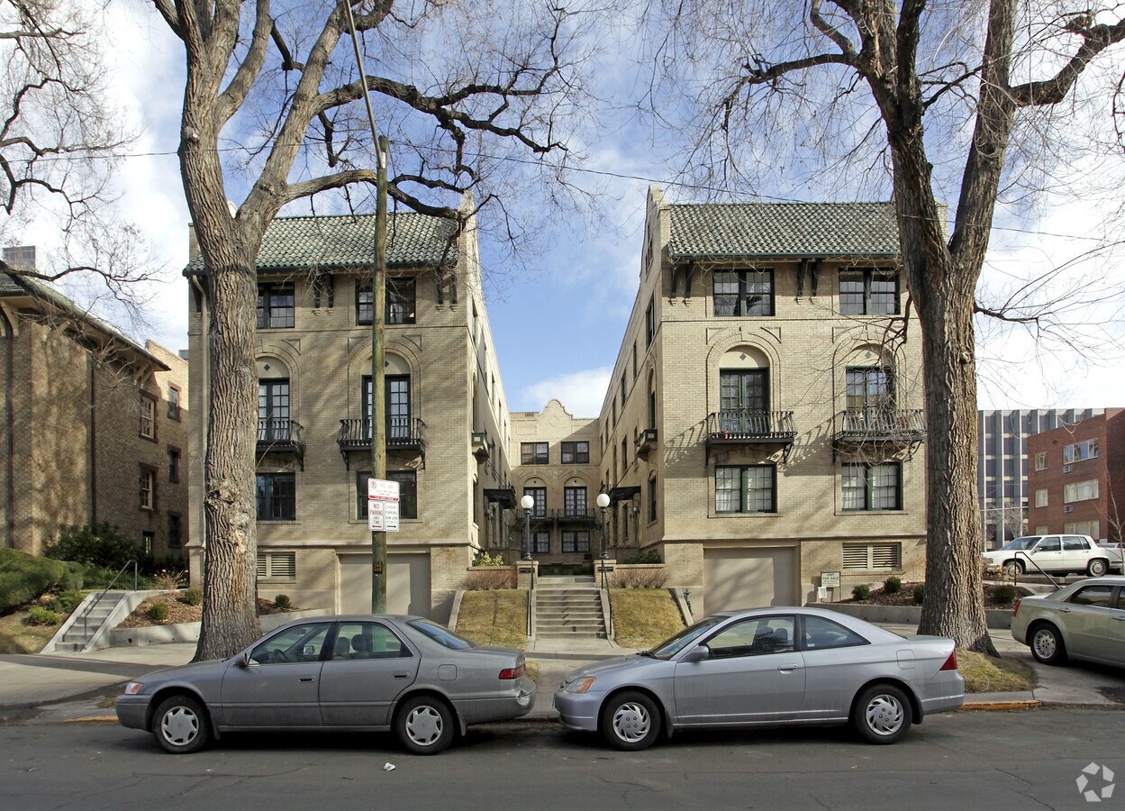 Photo - 960 Sherman St