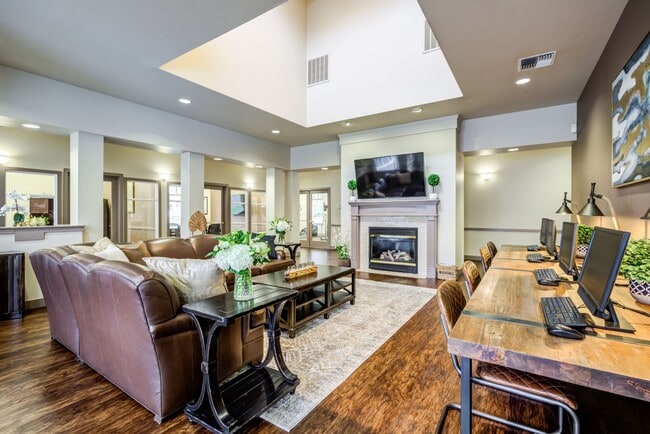 Photo - Regency Park