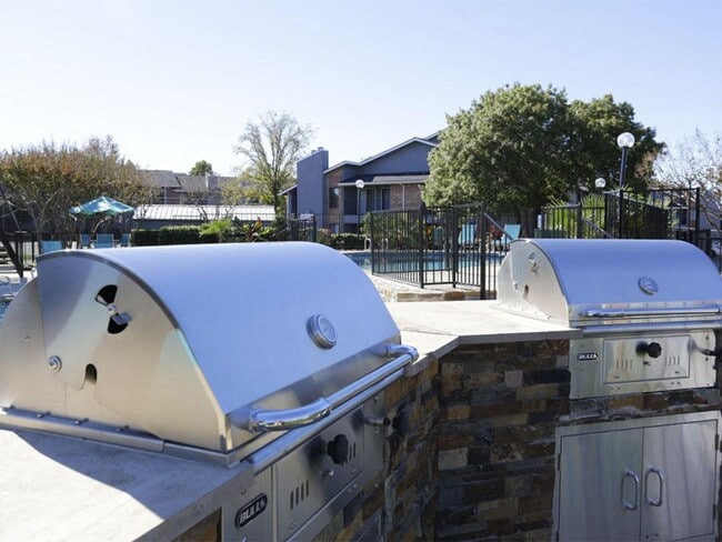 Water Ridge Apartments