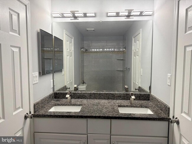 Photo - 1935 Winslow Ct