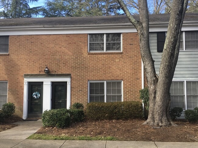 Building Photo - 621 Gunston Ct Rental