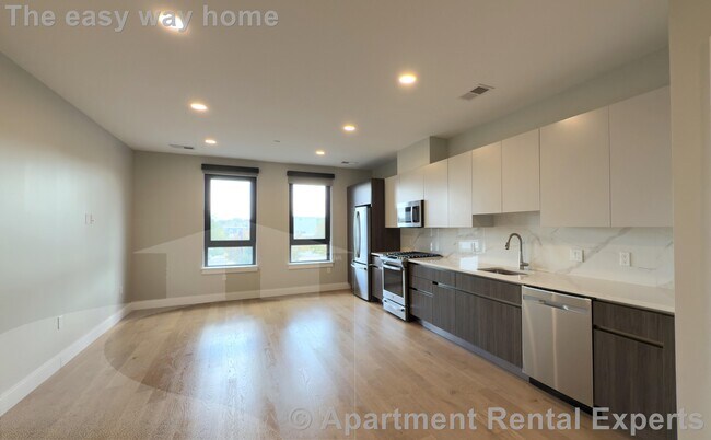 Building Photo - 9 Central St Unit #209 Rental
