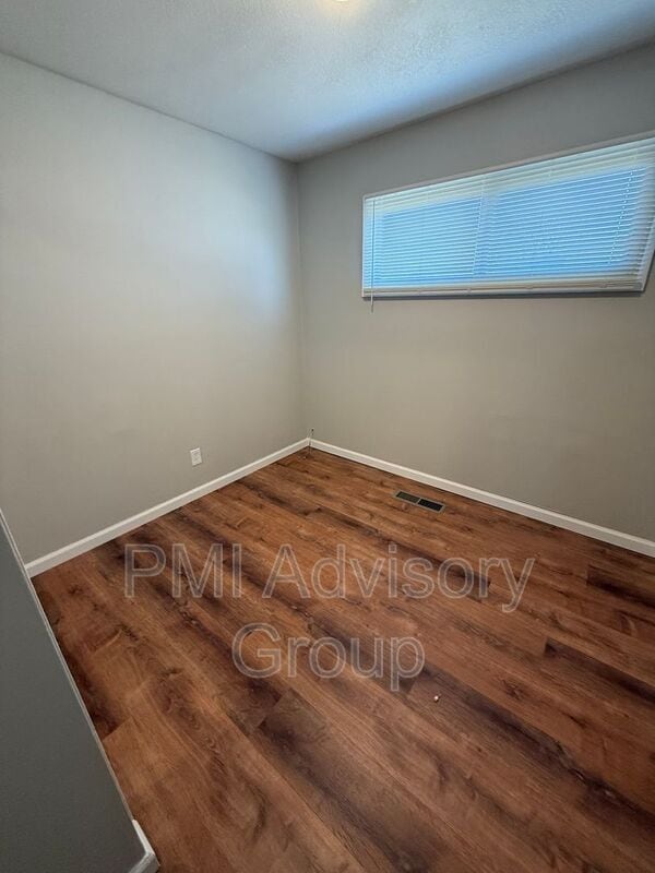 Photo - 3525 SE Adams St