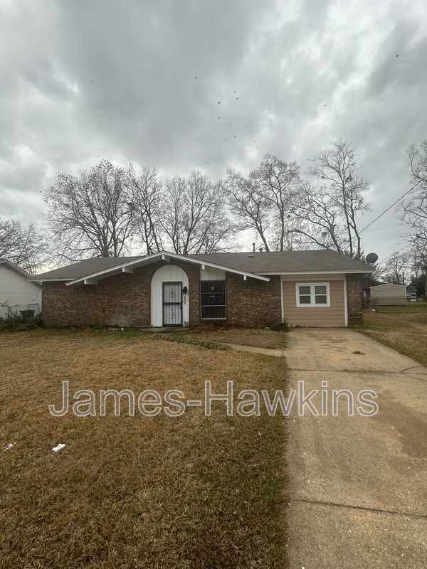 Building Photo - 5328 Ira Ln