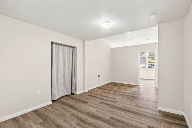 Palouse Arms Apartments