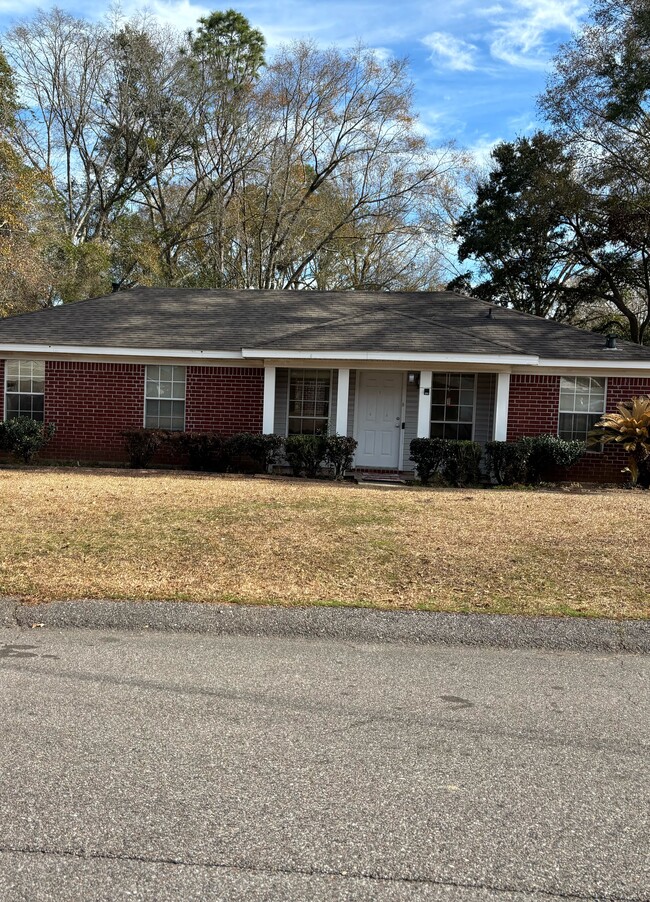 Lexington - Lexington House