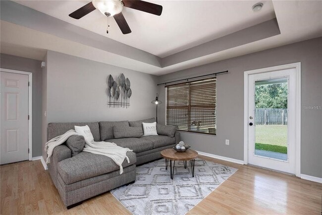 Photo - 1608 NE 45th Pl