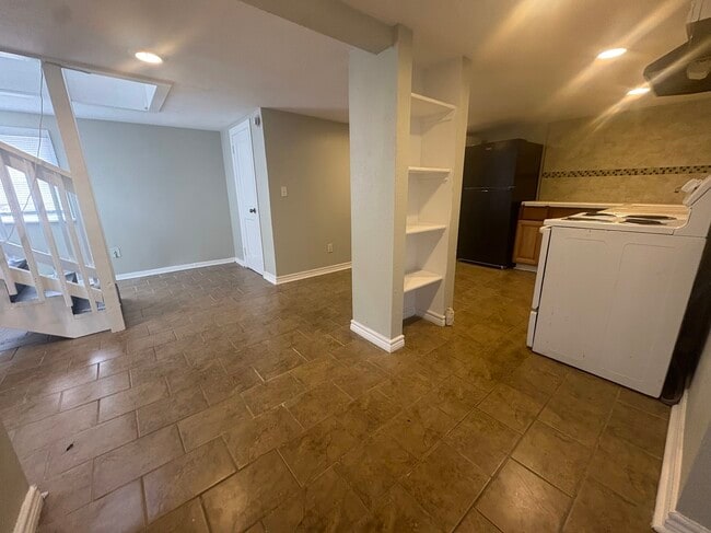 Photo - 2205 33rd St