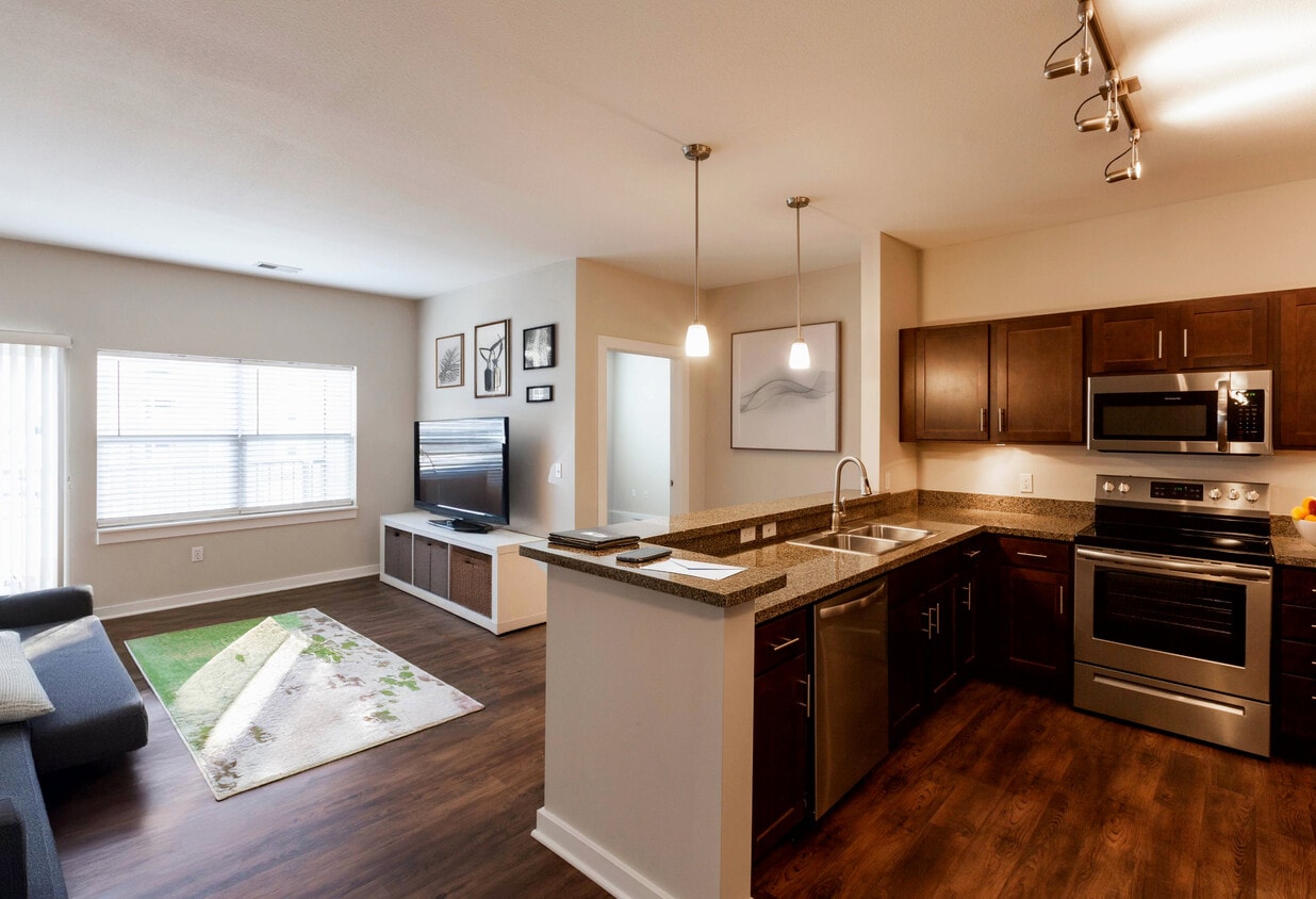 Open floor plans with BIG windows! - Pinhook Flats at Aksarben Village