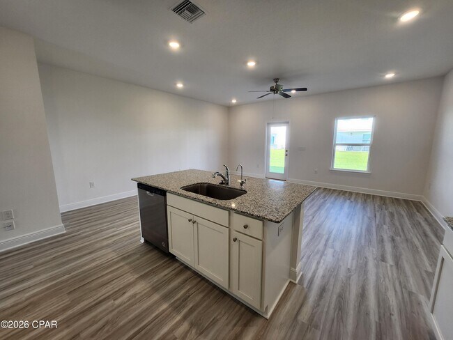 Photo - 157 Ellery Ln