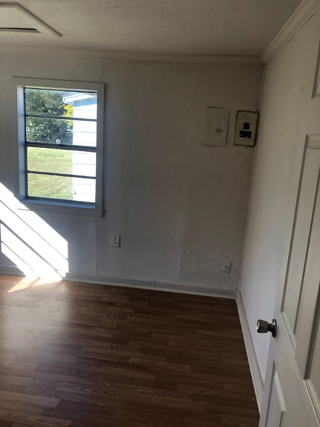 Photo - "Charming 3-Bedroom Home in Jonesboro – Cozy 955 Sq Ft Living!"