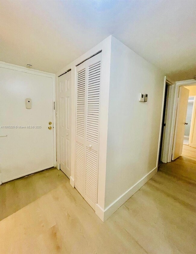 Photo - 4344 NW 9th Ave Unit 11-3B