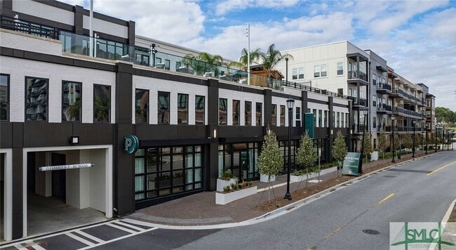 Building Photo - 201 Pilot St Unit A2-A Rental