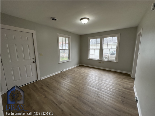 Photo - 1238 Willow St