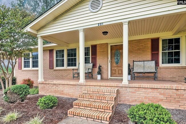 Photo - 221 Crooked Creek Rd