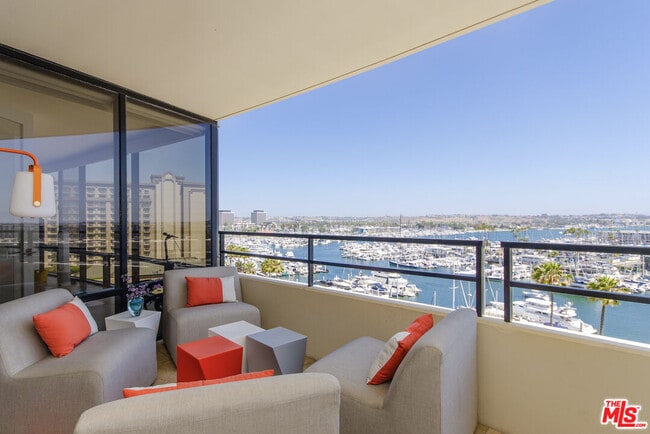 Building Photo - 4335 Marina City Dr Unit 642