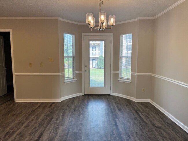 Photo - 1305 Sun Way Unit 1317 Sun Way apt D