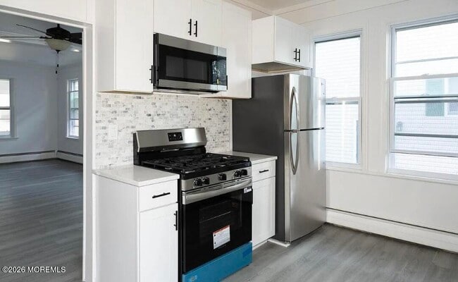 Photo - 144 Beal St