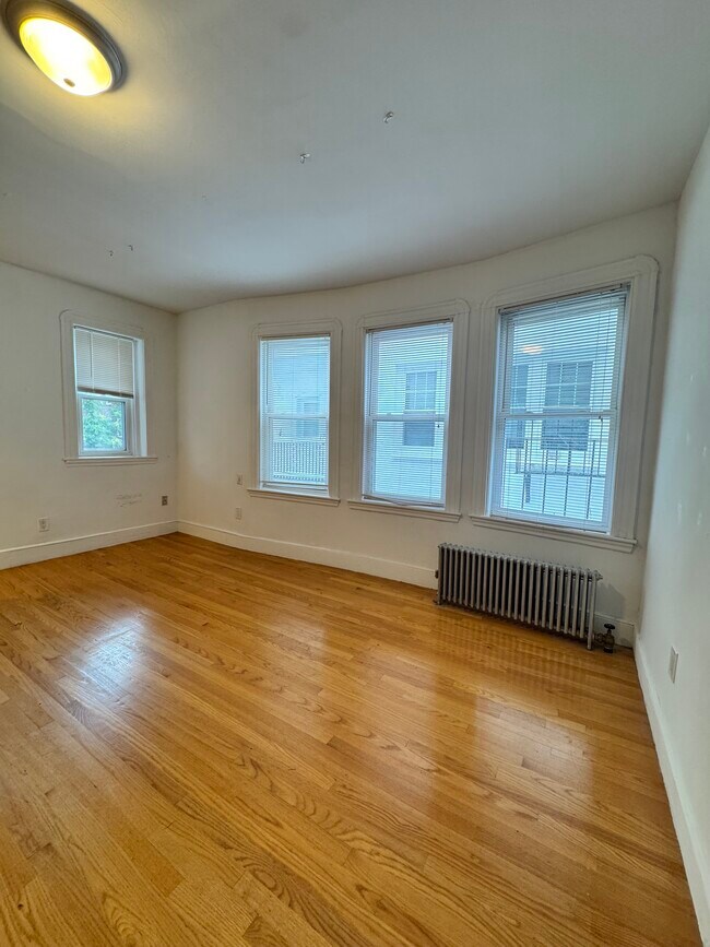 Photo - 5 Ellsworth Ave Unit 23