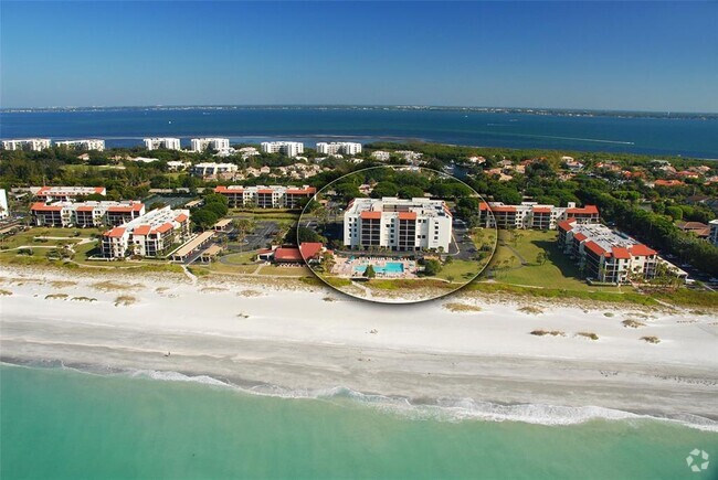 Building Photo - 1945 Gulf of Mexico Dr Unit M2-402 Rental