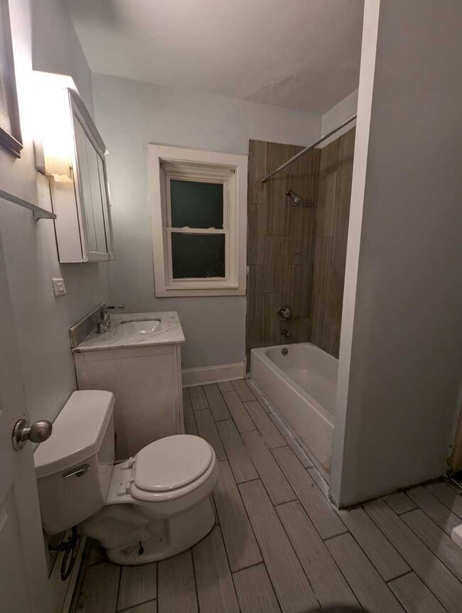 Photo - 7842 S Bennett Ave Unit 1