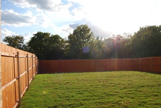 Photo - Beautiful Townhome in Grand Heritage West, Lavon!